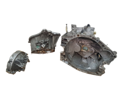 Obudowa Skrzyni 20DL43 1.8 Peugeot 406