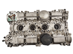 Głowica Silnika Volvo 1001853 1001852 2.0 16V B4204T 4