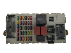 Skrzynka Bezpieczników Fiat 46520600 CPL 46817785 NPL 19982