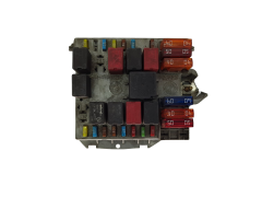 Skrzynka Bezpieczników Alfa Romeo 51742420 18852