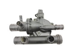 Obudowa Termostatu 8200154296 Renault Espace 4 2.2 DCI