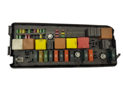 Skrzynka Bezpieczników Saab 12800999 518749205 GM