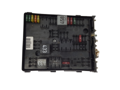 Skrzynka Bezpieczników 1K0937124K 0-1418986-1 VW Audi Skoda Seat 