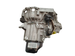 Skrzynia Biegów Nowy Oryginał JH3088 JH3385 320106846R Dacia Logan Sandero 2
