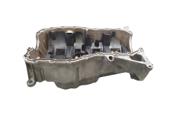 Misa Oleju 961819 8201719715 1.4 1.6 16v 1.5 DCI Renault Dacia