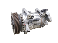 Kompresor Klimatyzacji 926002352R VCS14EC Valeo Renault Clio 4 Captur 1004