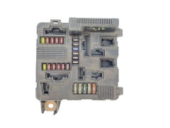 Sterownik Renault UPC X84 N2 8200306032A S118399200D Siemens 59196
