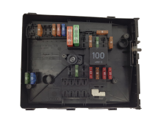 Skrzynka Bezpieczników 1K0937125D 0-1718307-3 VW Audi Skoda Seat Tyco