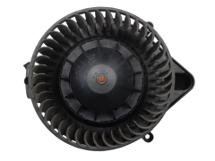 Wentylator Dmuchawa Audi Seat 8E1820021E 9020016 Valeo 1052