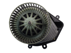 Wentylator Dmuchawa VW Passat Audi A4 8D1820021 740221233F 1085