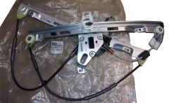 Podnośnik Szyby Prawy Przód Oryginał 9222F8 9222.F8 Peugeot