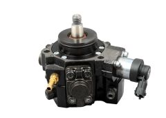 Pompa Wtryskowa Nowy Oryginał 1670000Q1T 167002972R Renault Nissan