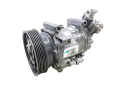 Kompresor Klimatyzacji 8200365787 SD6V12 1452 Sanden Renault Nissan 1037