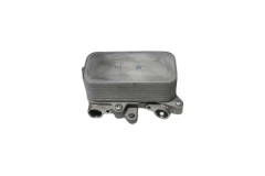 Chłodnica Oleju Do VW Audi 7P0317037 33171432201 Vika