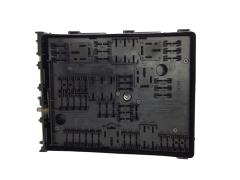 Skrzynka Bezpieczników 1K0937124K 0-1418986-1 VW Audi Skoda Seat 18961