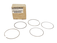 Pierścienie Tłoka Oryginał A203300Q0E 120339614R Renault Nissan