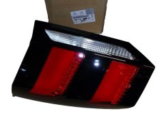 Lampa Prawy Tył Nowy Oryginał 9811027780 Peugeot 5008 2