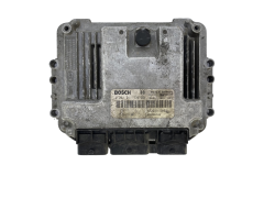 Sterownik 0281011776 8200391966 8200386508 Renault Bosch 53820