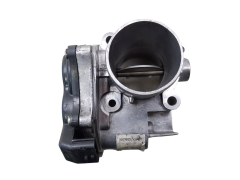 Przepustnica Powietrza Renault 8200987453 H8200727648 2.0 2.3 DCI 1973