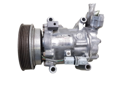 Kompresor Klimatyzacji Renault Nissan 8200651251 Sanden SD6V12 1900 1028