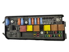 Skrzynka Bezpieczników Saab 519073035 12795732