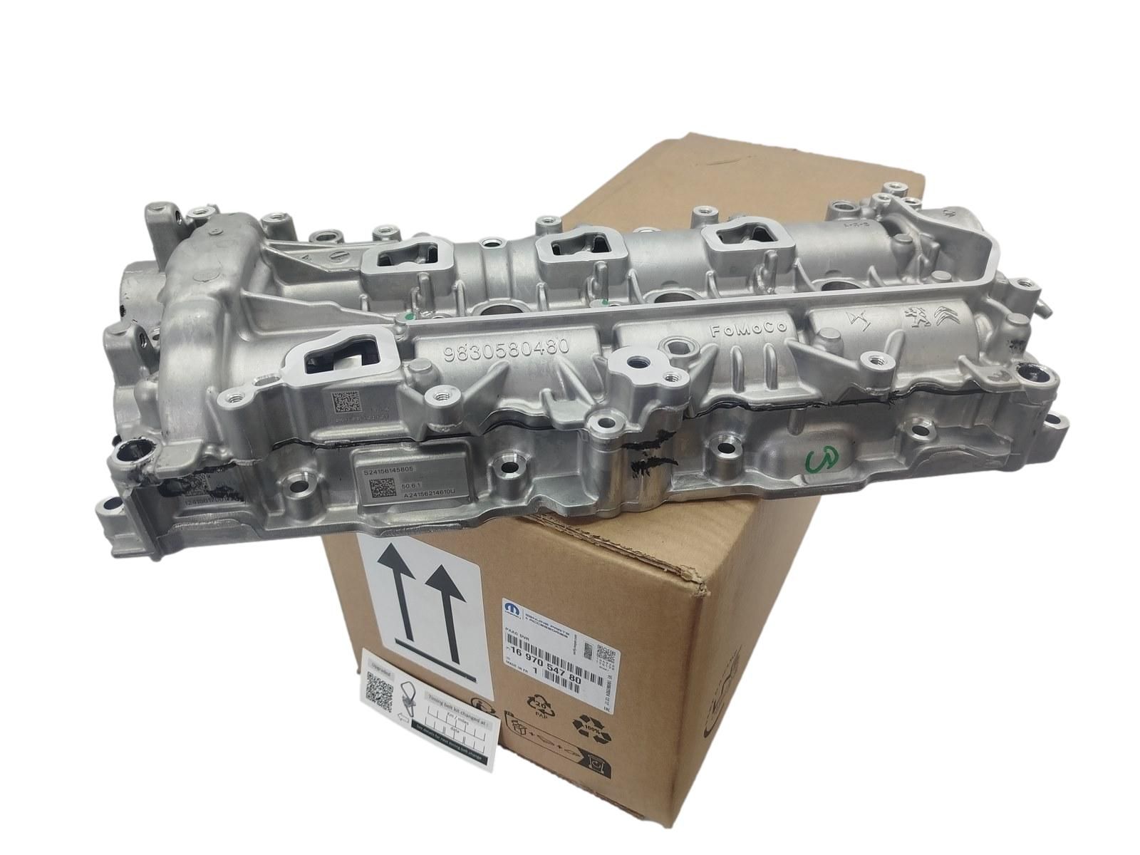 Pokrywa Zaworów Toyota SU001-C2090 1697054780 1.5 D4d