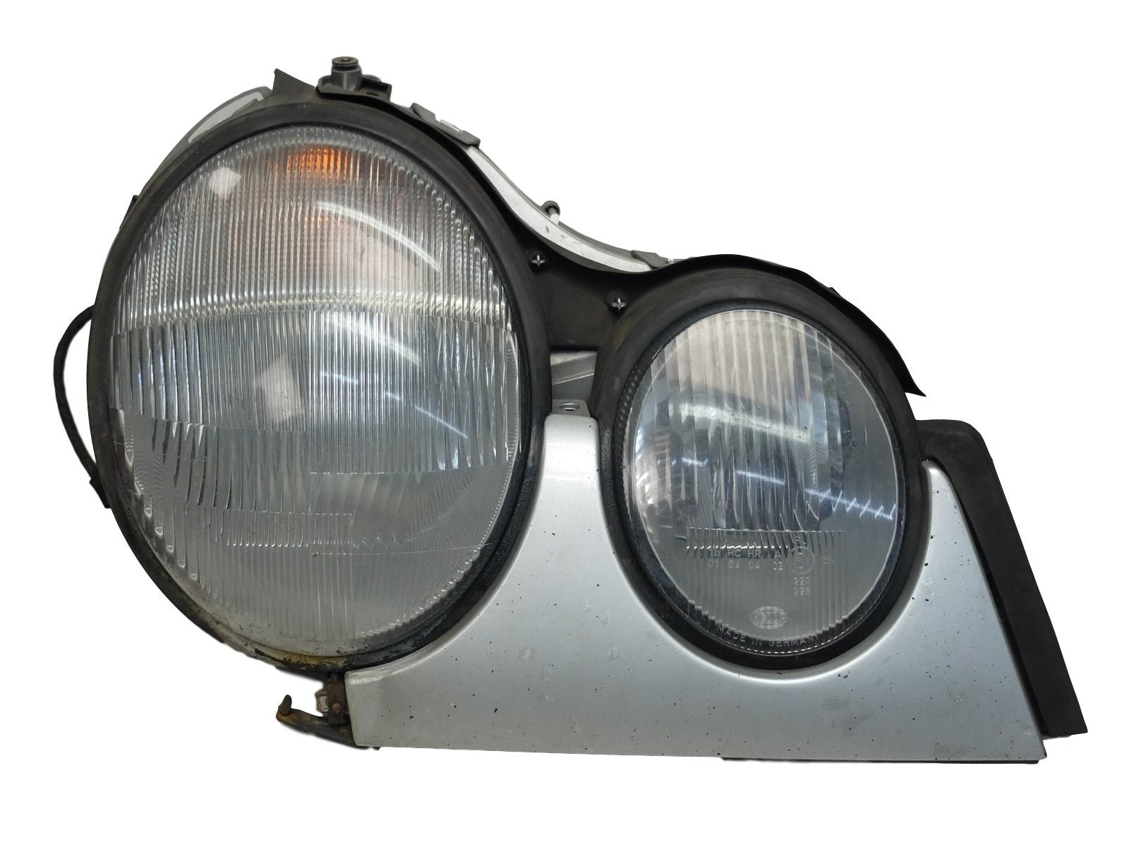 Reflektor Prawy Mercedes E W210 A2108200461 main product photo
